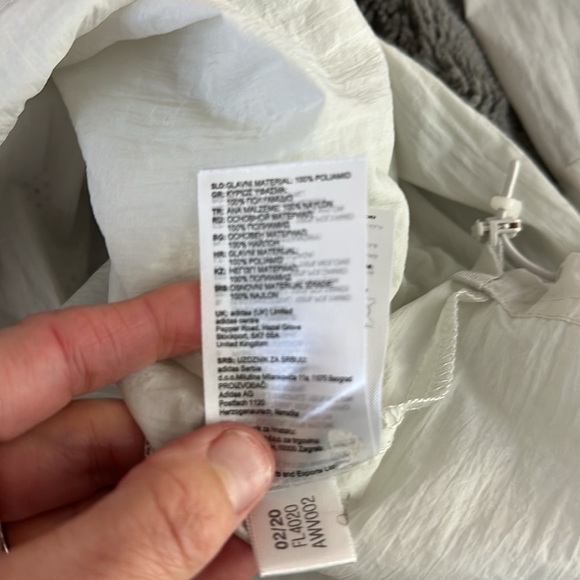 Adidas Originals Water Repellent Nylon Hoodie Pullover Medium - Picture 9 of 10